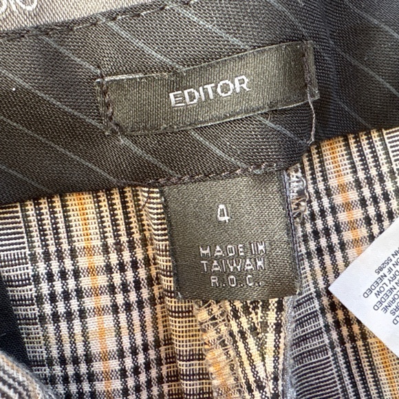 Bundle Of 3 Bermuda Shorts Bottoms - Picture 4 of 4